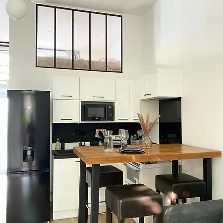 Appartement Indep Cosy Avec Jardin Saint-Denis  Exterior photo